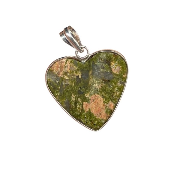 Unakite Green Heart Necklace Pendant Natural Stone 925 Sterling Silver Overlay - Picture 3 of 3